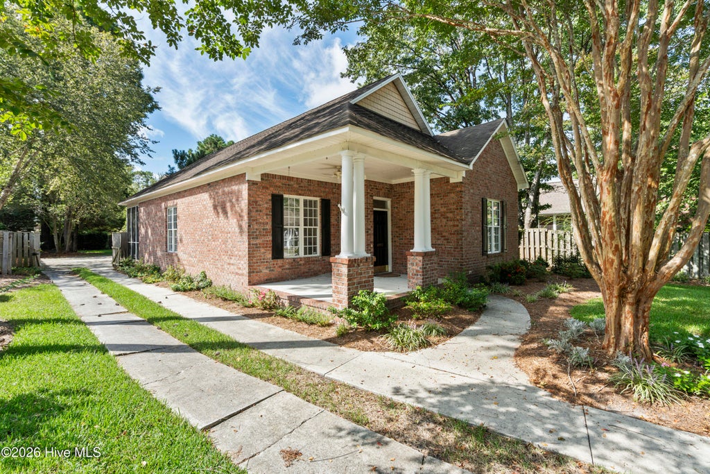 Photo of 4902 Dewars Circle, Wilmington, NC 28409 (MLS # 100605432)