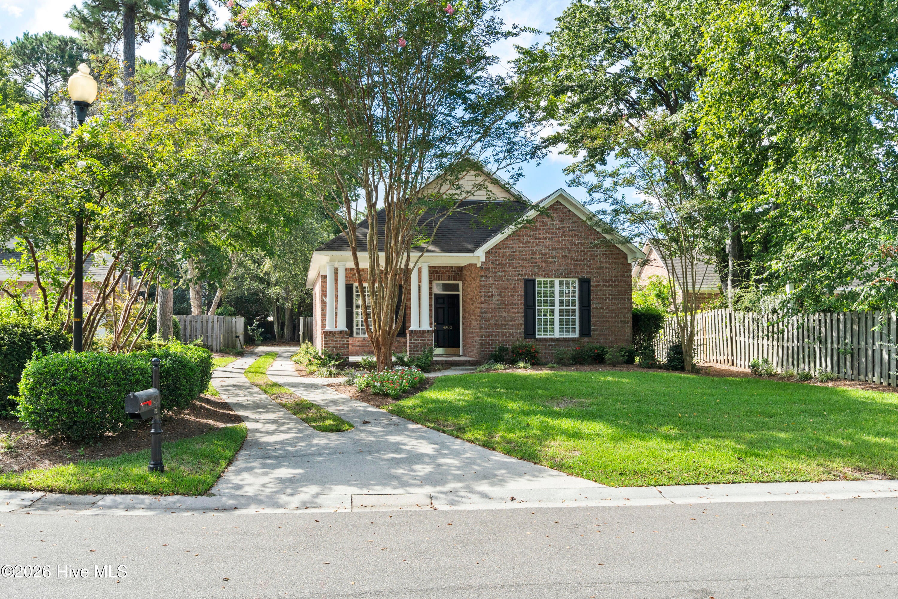 4902 Dewars Circle