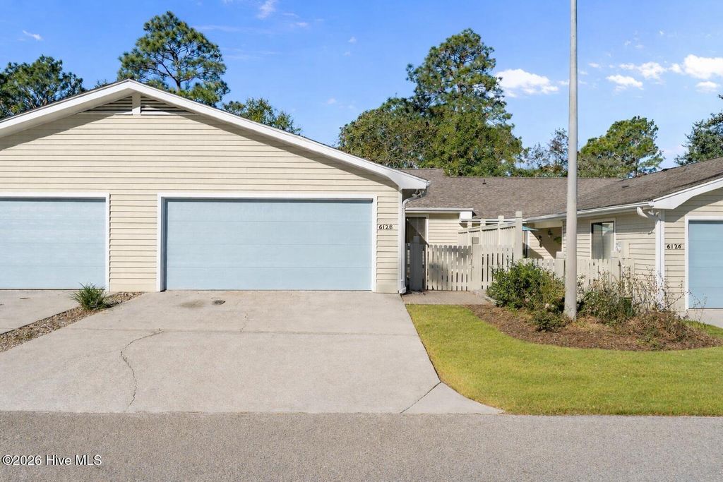 Photo of 6128 Inland Greens Drive, Wilmington, NC 28405 (MLS # 100537867)