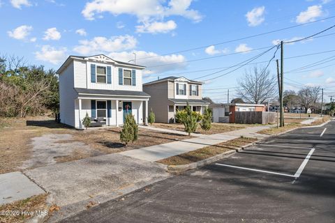 Tiny photo for 917 Grace Street, Wilmington, NC 28401 (MLS # 100548368)