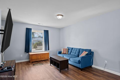 Tiny photo for 917 Grace Street, Wilmington, NC 28401 (MLS # 100548368)