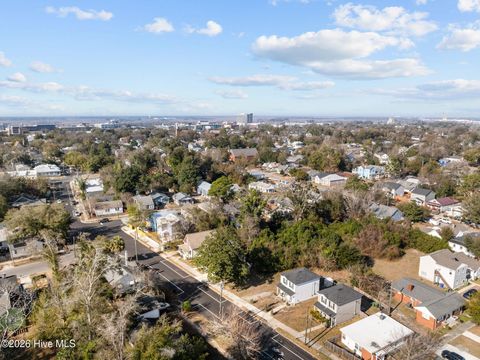 Tiny photo for 917 Grace Street, Wilmington, NC 28401 (MLS # 100548368)