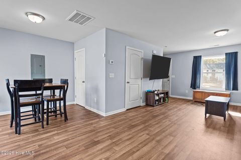 Tiny photo for 917 Grace Street, Wilmington, NC 28401 (MLS # 100548368)