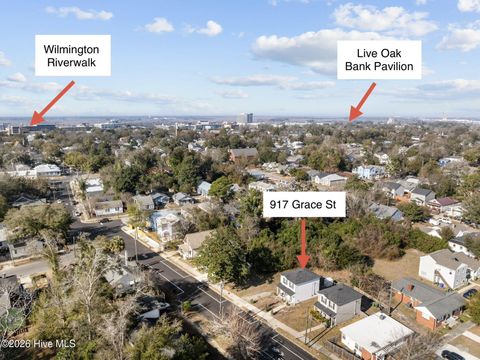 Tiny photo for 917 Grace Street, Wilmington, NC 28401 (MLS # 100548368)