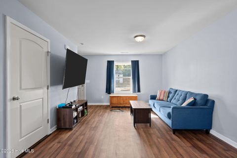 Tiny photo for 917 Grace Street, Wilmington, NC 28401 (MLS # 100548368)