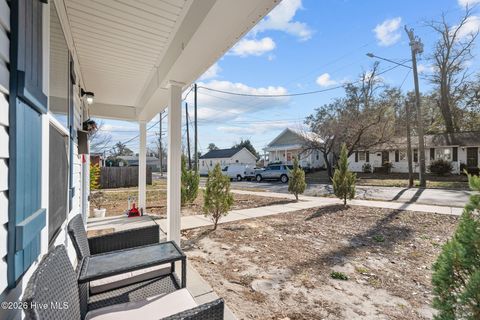 Tiny photo for 917 Grace Street, Wilmington, NC 28401 (MLS # 100548368)