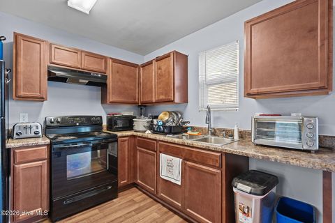 Tiny photo for 917 Grace Street, Wilmington, NC 28401 (MLS # 100548368)