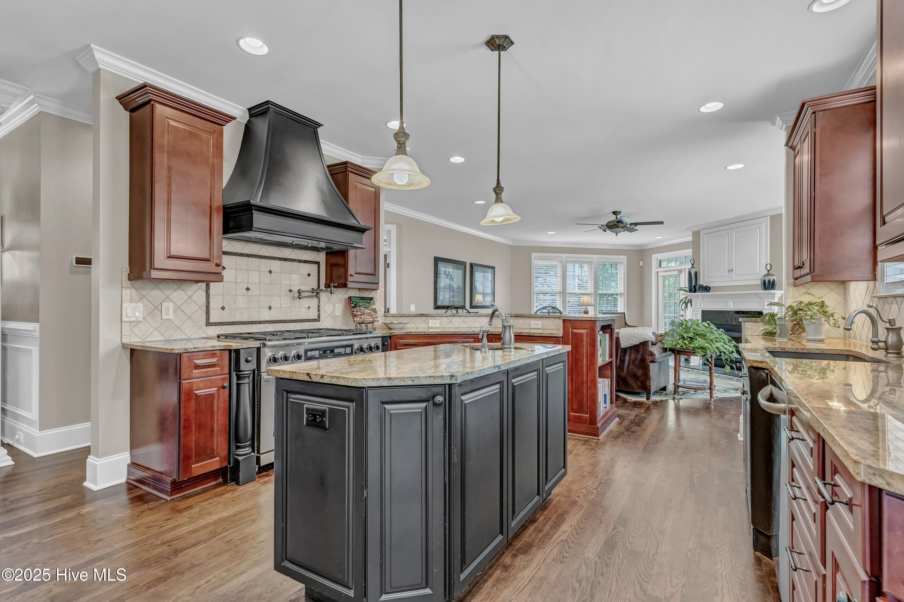 Wilmington, North Carolina 28412, United States, 4 Bedrooms Bedrooms, ,4 BathroomsBathrooms,Residential,Pending,255968