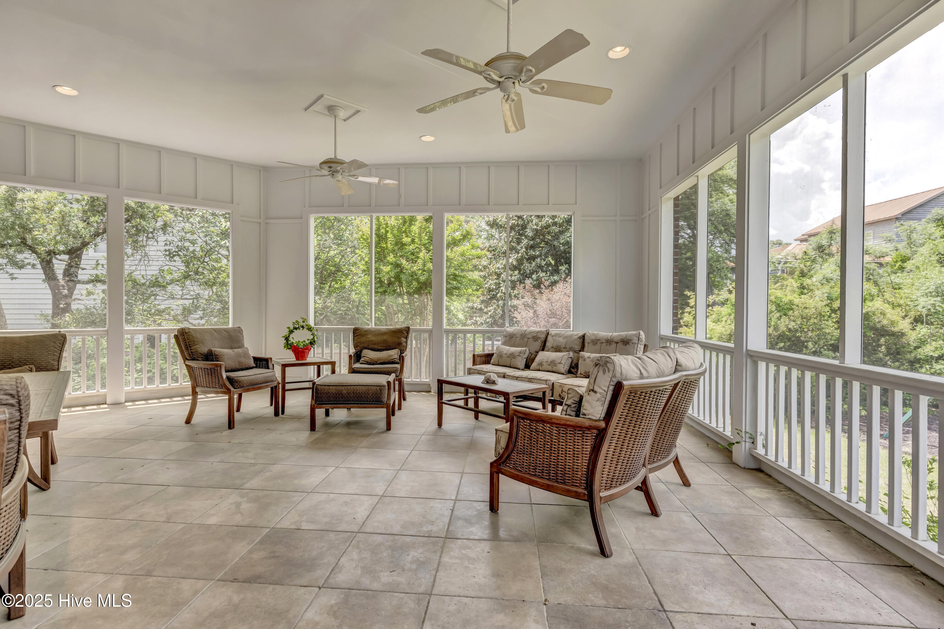 Wilmington, North Carolina 28412, United States, 4 Bedrooms Bedrooms, ,4 BathroomsBathrooms,Residential,Pending,255968