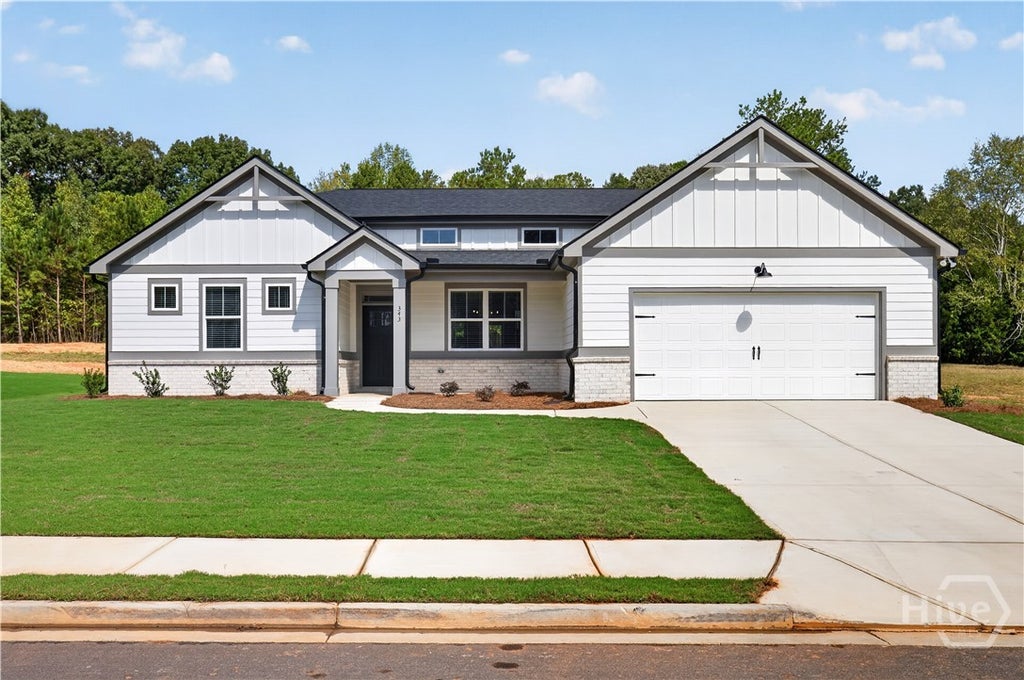 Photo of 334 Flying Eagle Drive, Commerce, GA 30529 (MLS # CL366949)
