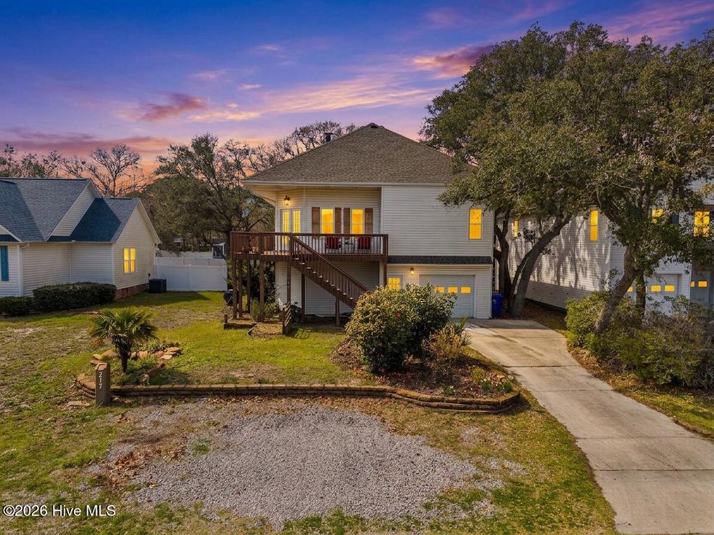 Photo of 217 NE 61st Street, Oak Island, NC 28465 (MLS # 100564458)