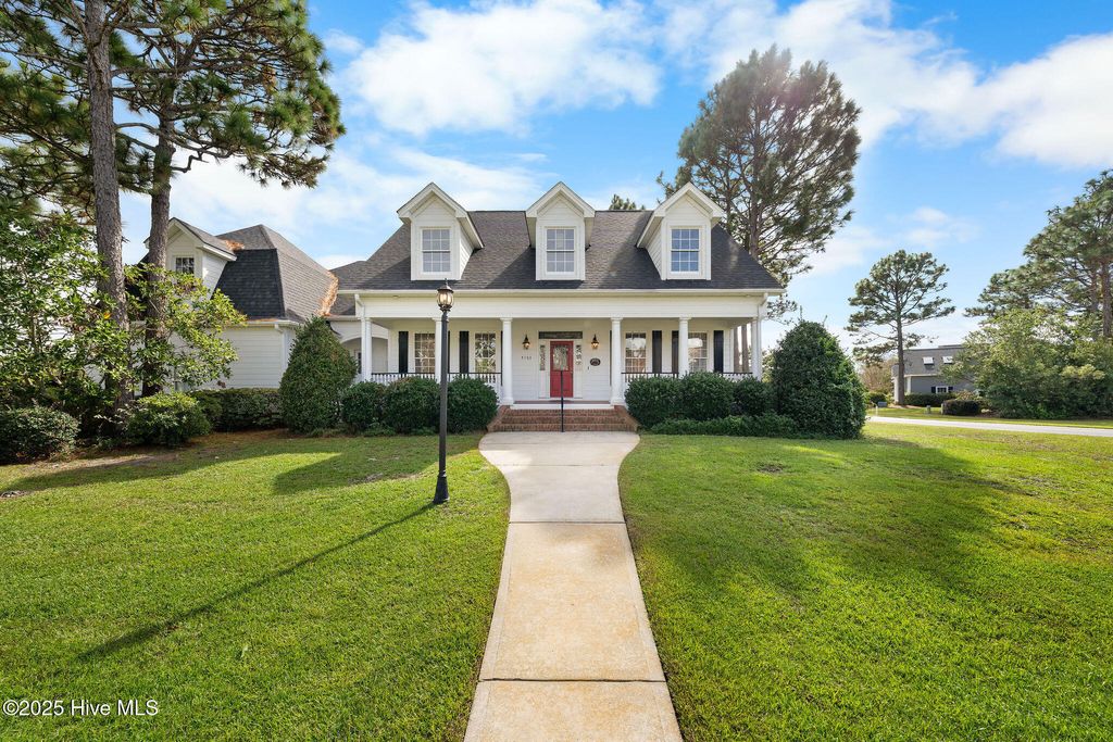 Photo of 4103 Kittiwake Court SE, Southport, NC 28461 (MLS # 100535591)