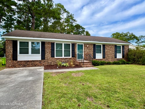 Homes For Rent - 219 Stratford Road<br/> Craven County, Havelock, NC 28532