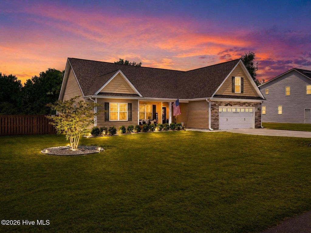 Photo of 238 Bellows Lane, Rocky Point, NC 28457 (MLS # 100560693)