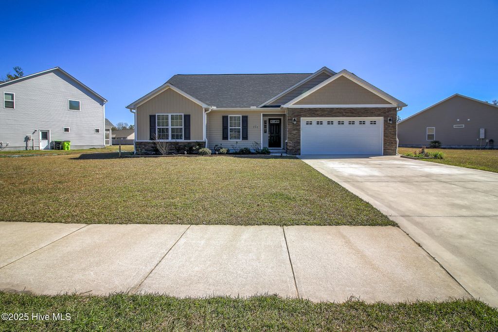Photo of 251 Independence Boulevard, Newport, NC 28570 (MLS # 100533558)
