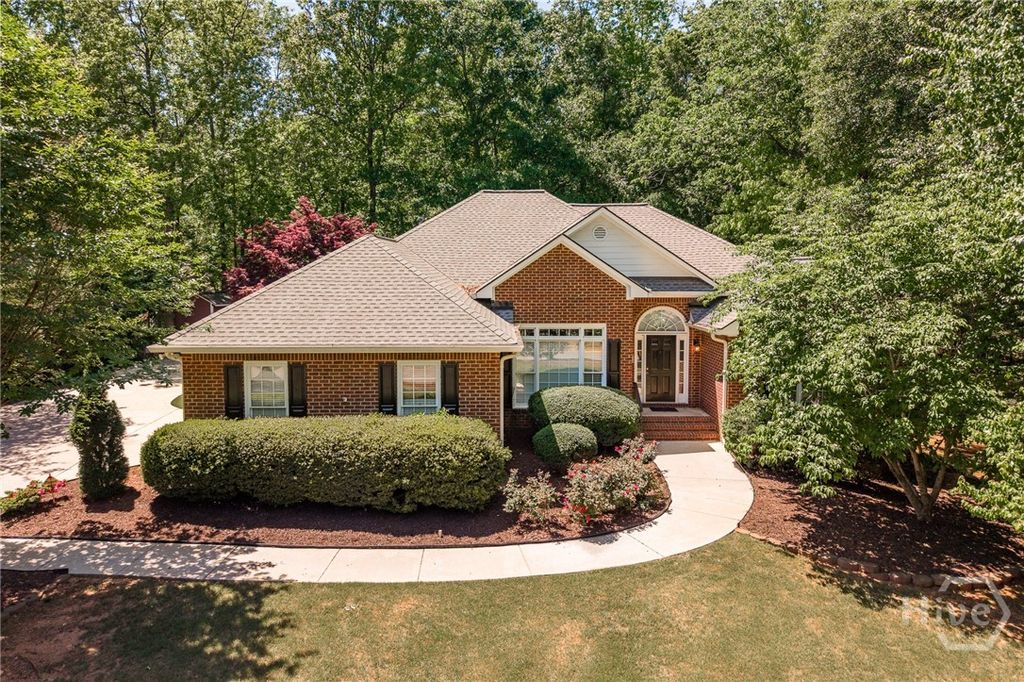 Photo of 102 Buckeye Branch Br, Athens, GA 30605 (MLS # CL350636)