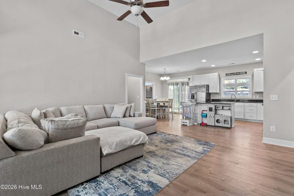 Photo of 1400 Gracies Way NE, Leland, NC 28451 (MLS # 100549787)