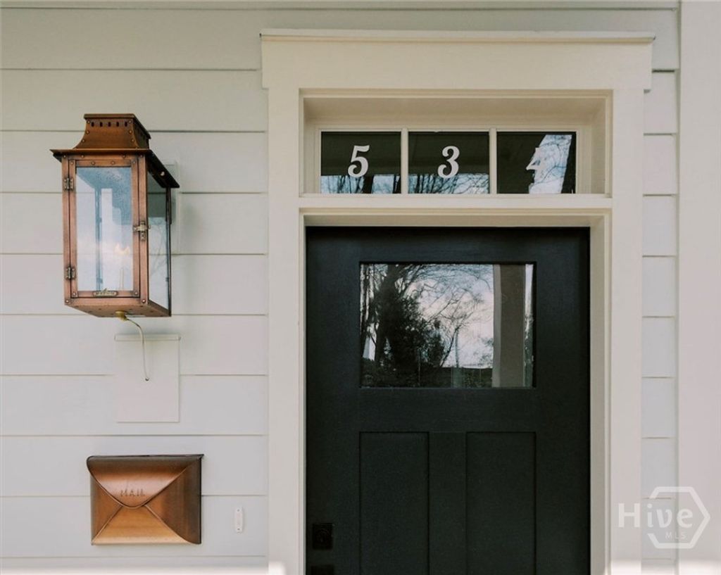 Photo of 534 E 32nd Street, Savannah, GA 31401 (MLS # SA350267)