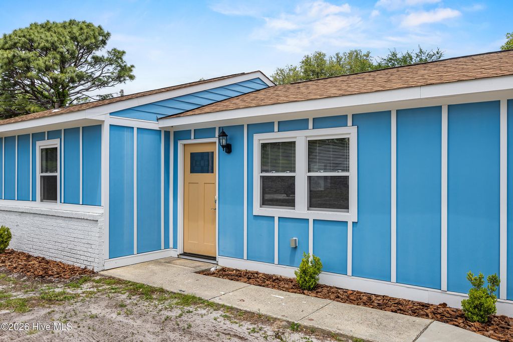 Photo of 310 Westchester Road, Wilmington, NC 28409 (MLS # 100572541)