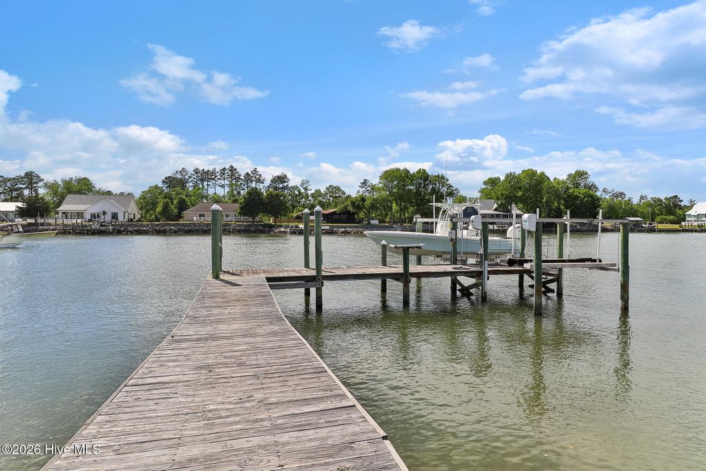 Photo of 255 Gatsey Lane, Beaufort, NC 28516 (MLS # 100571849)