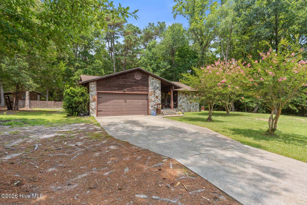 Photo of 101 Riverbend Road, Jacksonville, NC 28540 (MLS # 100590094)