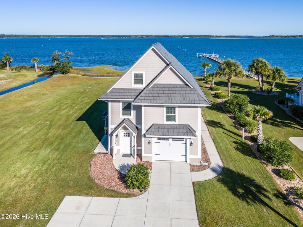 Photo of 275 Riverside Drive, Sneads Ferry, NC 28460 (MLS # 100612071)