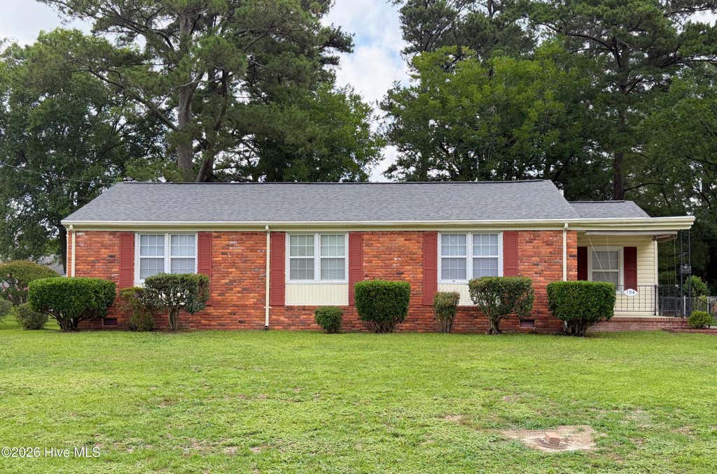 Photo of 104 Sumpter Drive, Goldsboro, NC 27534 (MLS # 100585296)