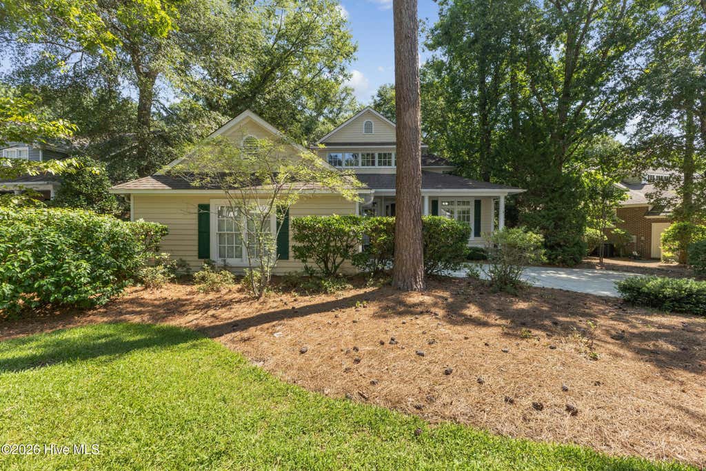 Photo of 8313 Vintage Club Circle, Wilmington, NC 28411 (MLS # 100596212)