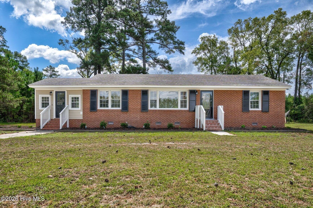 Photo of 2256 Acorn Hill Road, Tarboro, NC 27886 (MLS # 100602715)