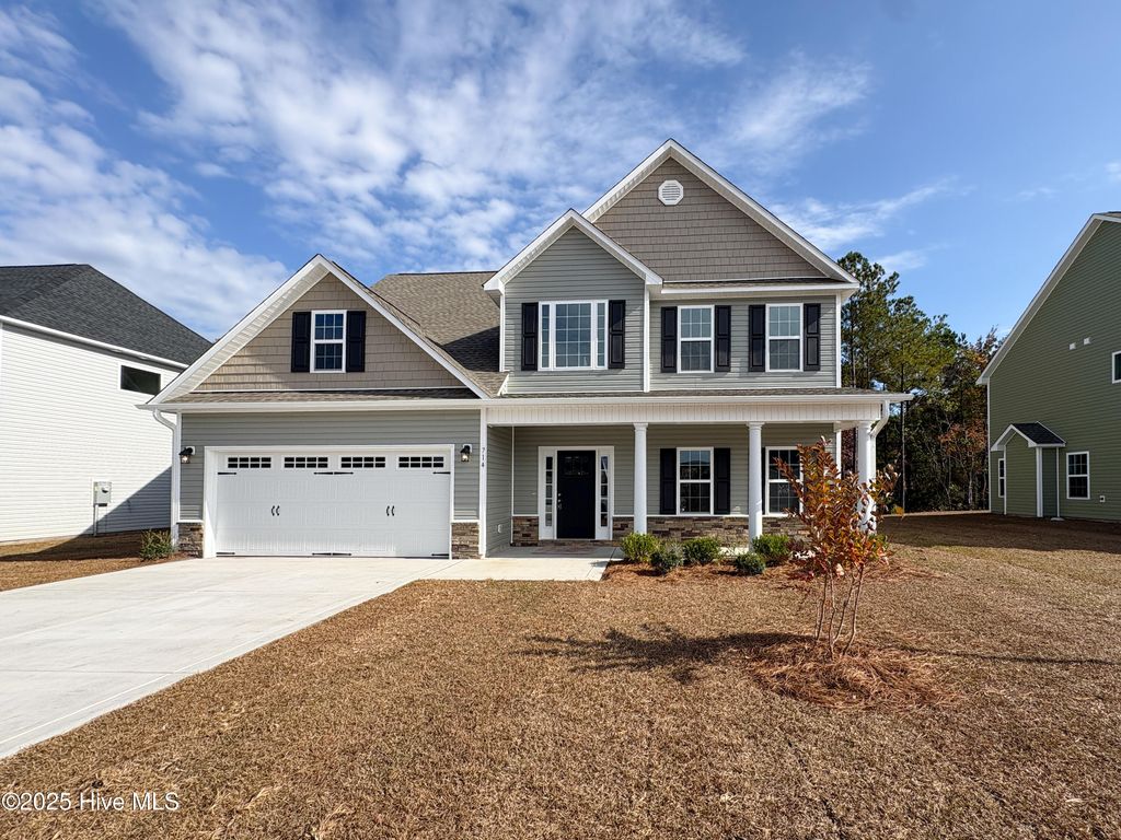 Photo of 714 Ellabond Street, Sneads Ferry, NC 28460 (MLS # 100499948)