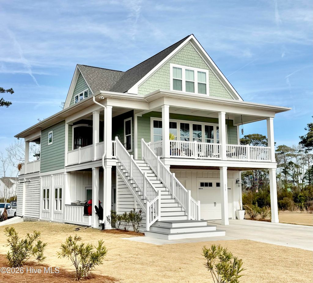Photo of 515 Goldeneye Court, Beaufort, NC 28516 (MLS # 100547355)