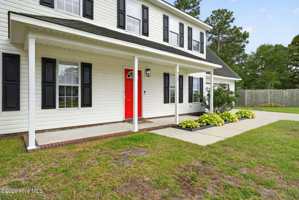 Photo of 717 Benchmark Court, Wilmington, NC 28409 (MLS # 100582724)