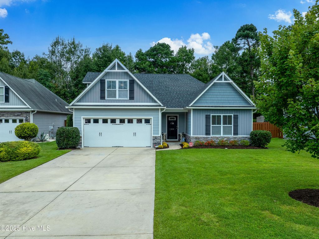 Photo of 518 Albemarle Court, Wilmington, NC 28405 (MLS # 100526755)
