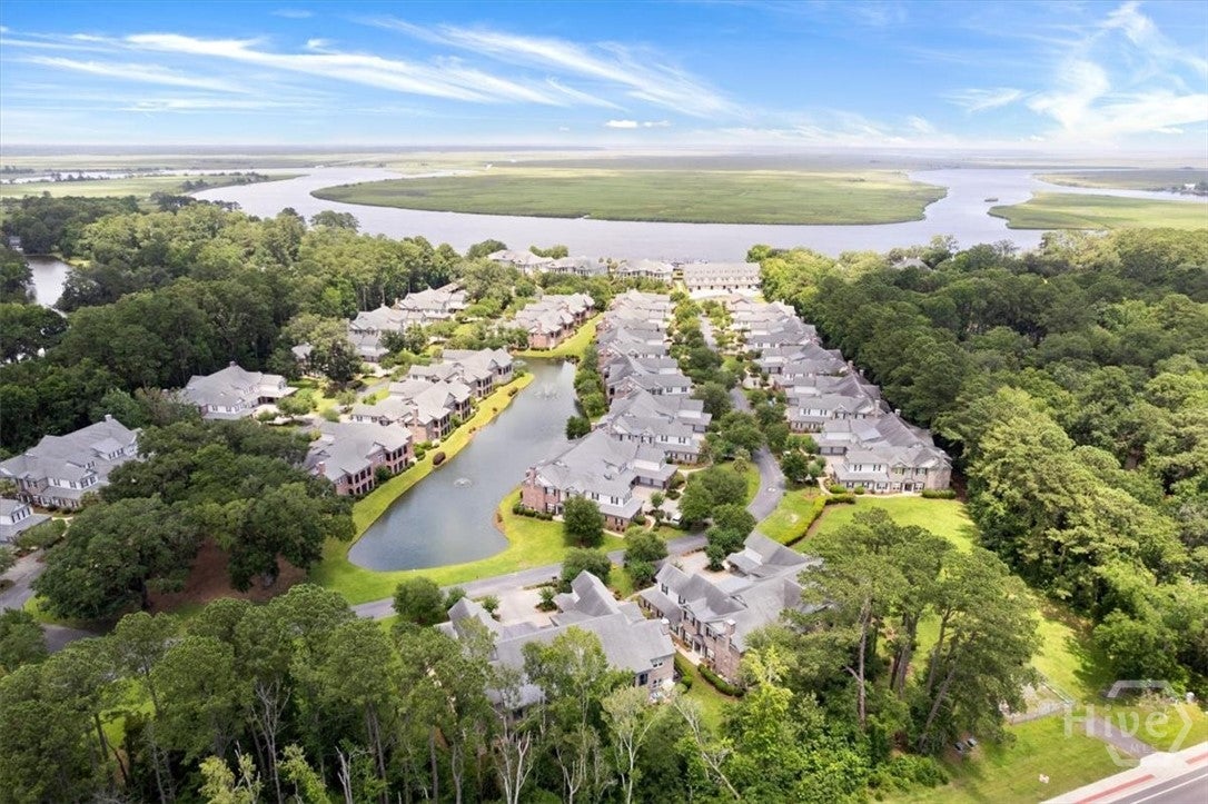 2604 River Oaks Drive