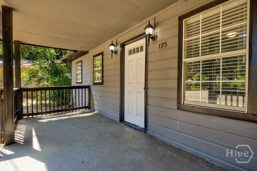 Photo of 195 Royal Court, Athens, GA 30601 (MLS # CL359979)
