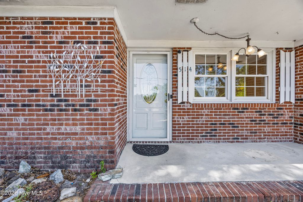 Photo of 514 Cathay Road, Wilmington, NC 28412 (MLS # 100569025)