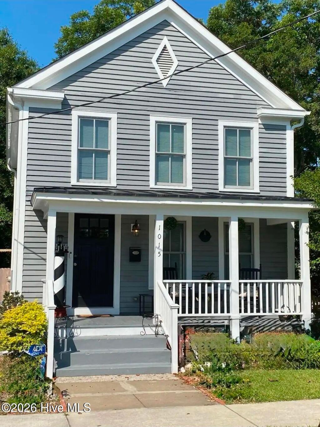 Photo of 1015 N Craven Street, New Bern, NC 28560 (MLS # 100563988)