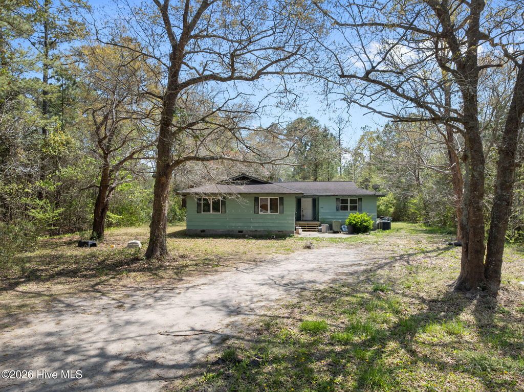 Photo of 390 Old Winberry Road, Newport, NC 28570 (MLS # 100565077)