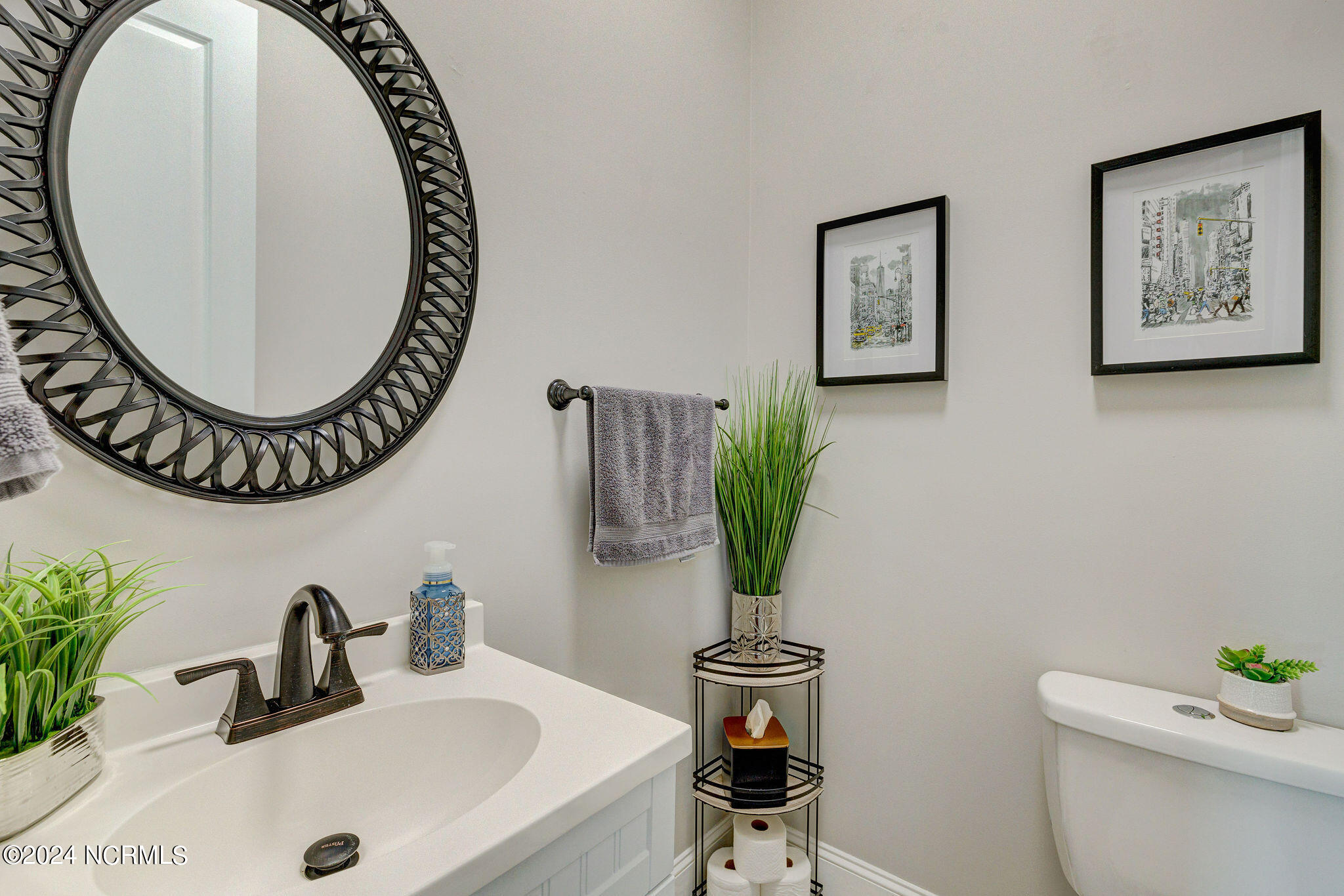 Wallace, North Carolina 28466, United States, 4 Bedrooms Bedrooms, ,4 BathroomsBathrooms,Residential,Active,255748