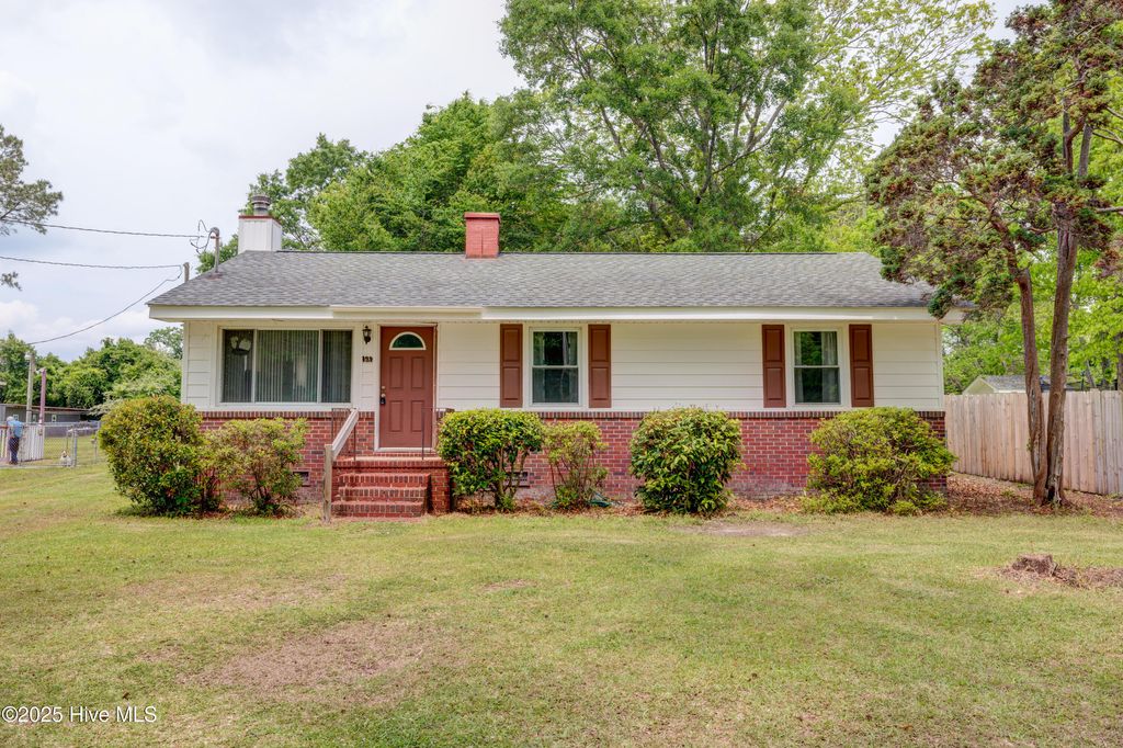 Photo of 121 Laurel Drive, Wilmington, NC 28401 (MLS # 100503493)