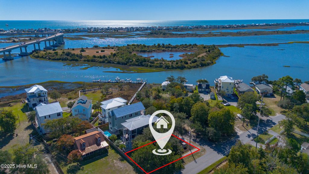 Photo of 1 Diamond Point Court, Surf City, NC 28445 (MLS # 100537639)