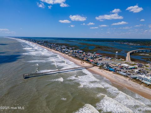 Tiny photo for 1 Diamond Point Court, Surf City, NC 28445 (MLS # 100537639)