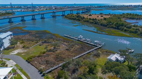 Tiny photo for 1 Diamond Point Court, Surf City, NC 28445 (MLS # 100537639)