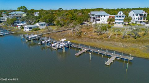 Tiny photo for 1 Diamond Point Court, Surf City, NC 28445 (MLS # 100537639)