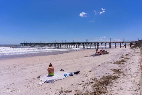 Tiny photo for 1 Diamond Point Court, Surf City, NC 28445 (MLS # 100537639)