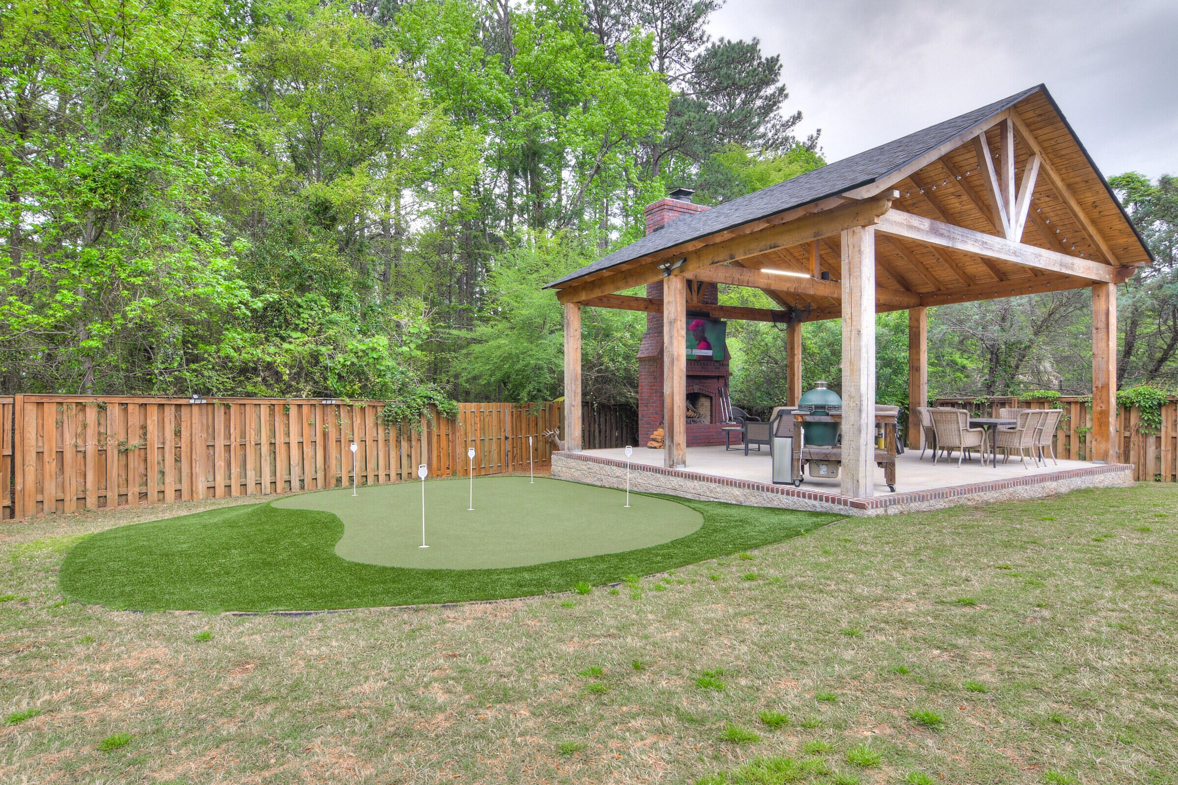 645 Emerald Crossing