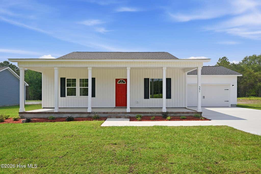 Photo of 591 Batchelor Road, Richlands, NC 28574 (MLS # 100598256)