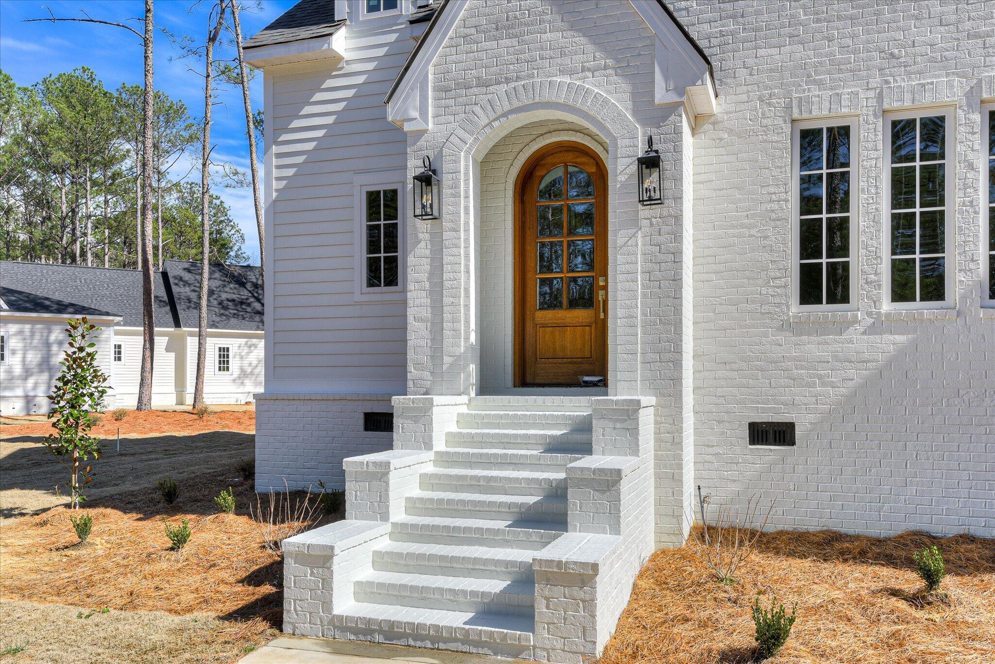 1018 Sadie Lane