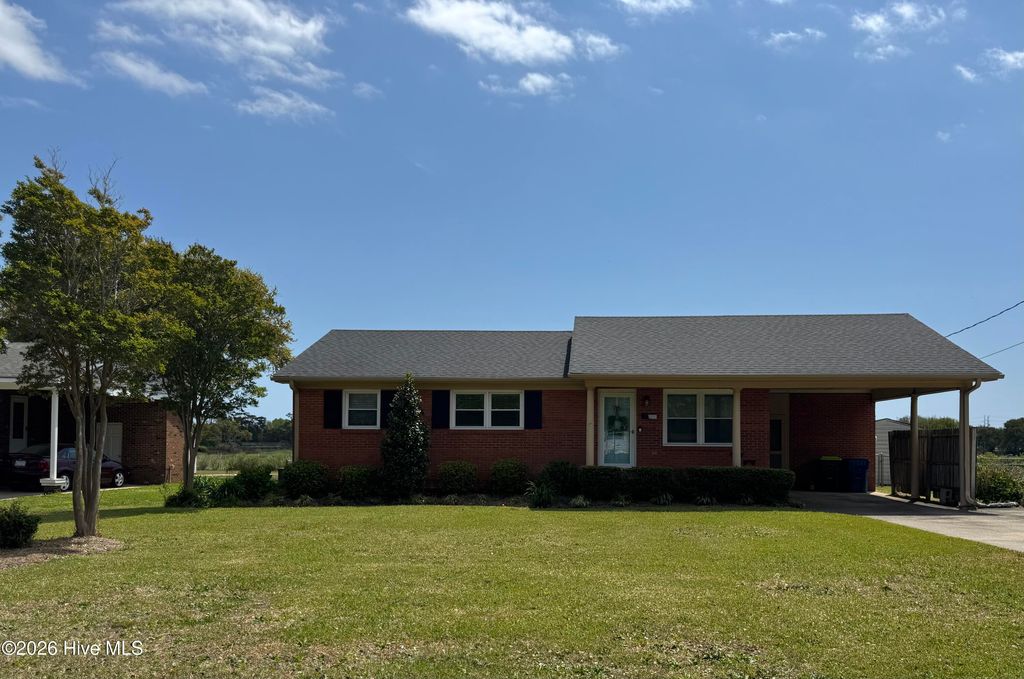 Photo of 2311 Emeline Place, Morehead City, NC 28557 (MLS # 100566580)