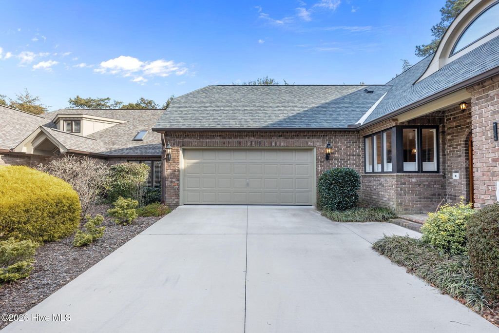 Photo of 4 Chalford Place, Pinehurst, NC 28374 (MLS # 100554014)